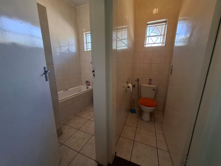 3 Bedroom Property for Sale in Navalsig Free State